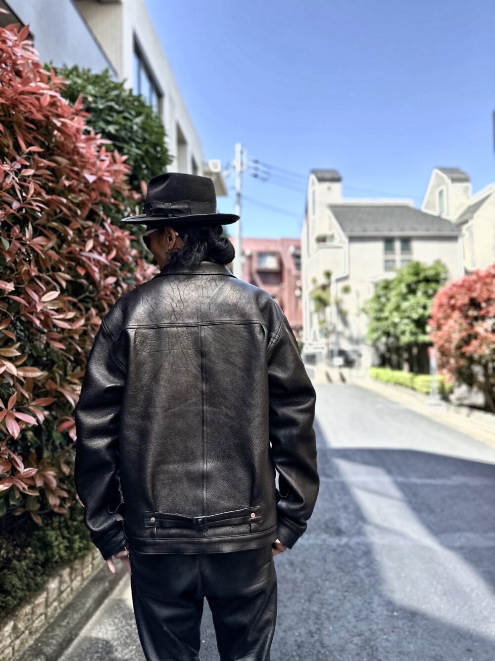 M♦希少英国アンティーク レザートップ ライティングキャスター付き M♢希少英国アンティーク レザートップ ライティングキャスター付き